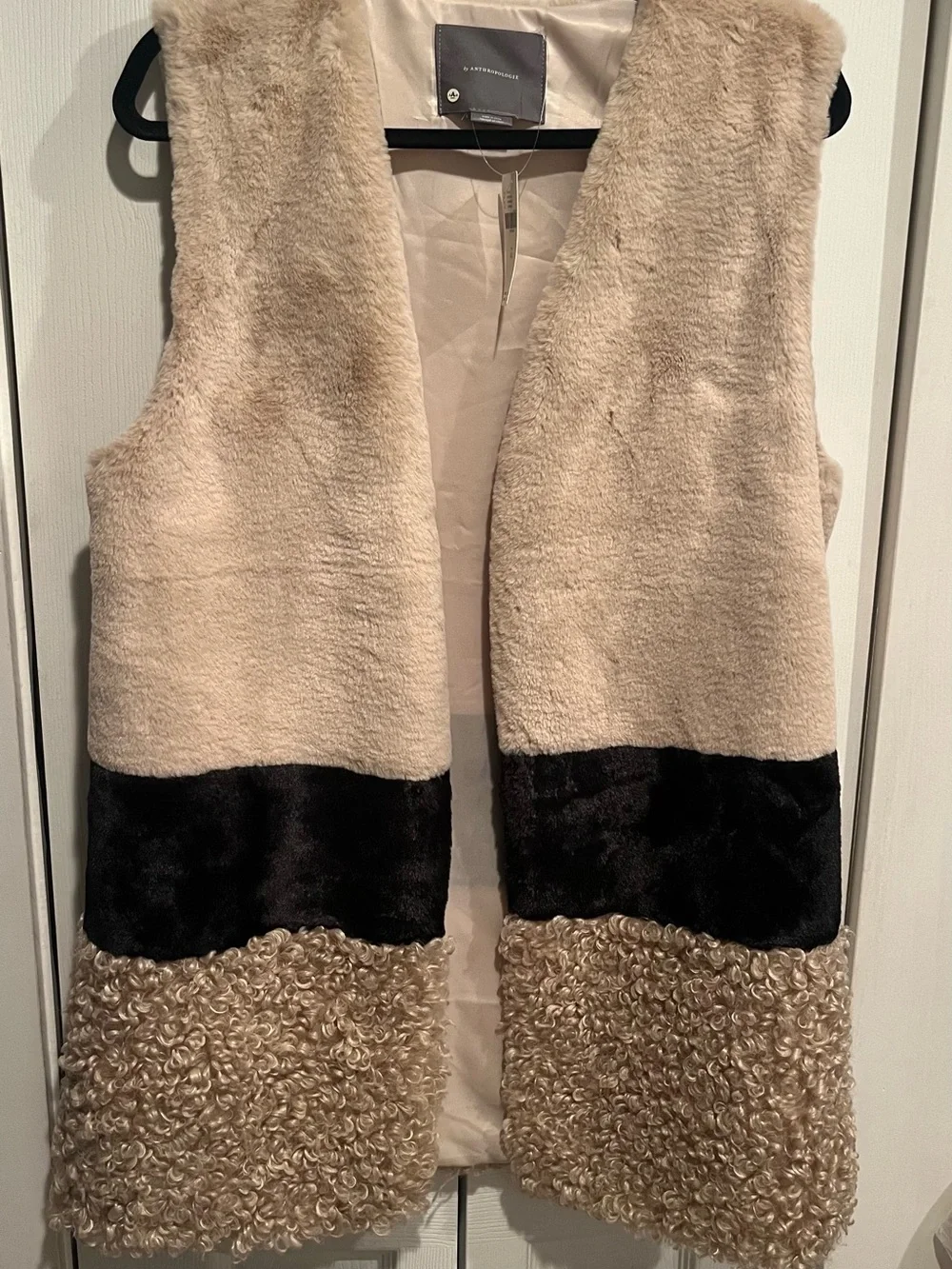 Anthropologie Beige and Black Faux Fur Colorblock Vest sz L NWT